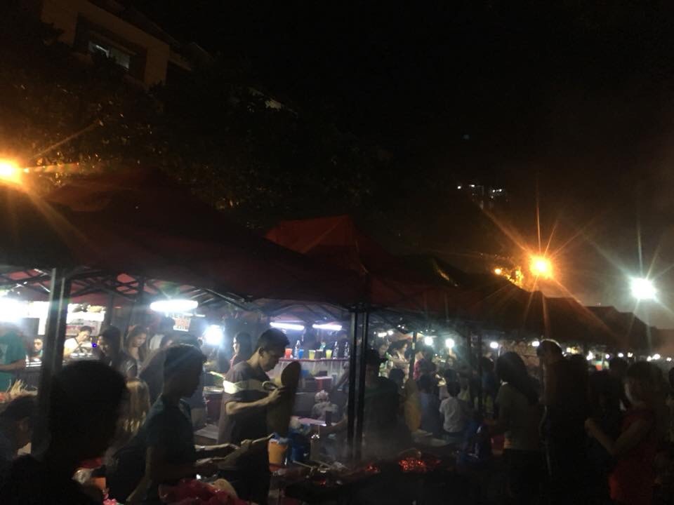 How to go to Roxas Night Market 